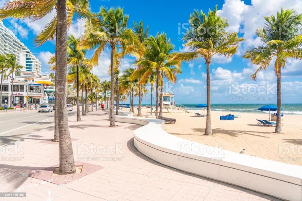 Avi Lux Stay Fort Lauderdale Exterior photo