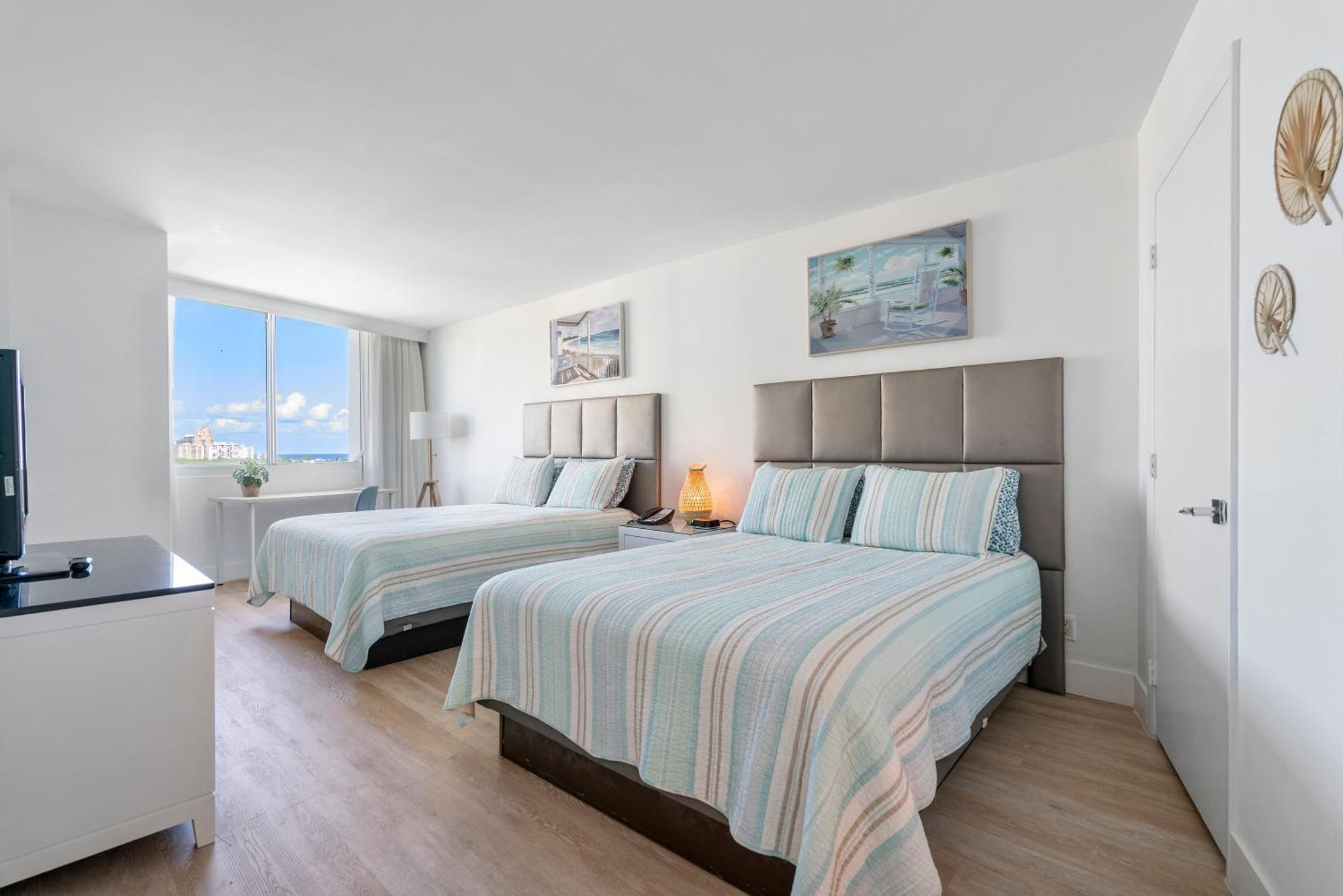 Avi Lux Stay Fort Lauderdale Exterior photo