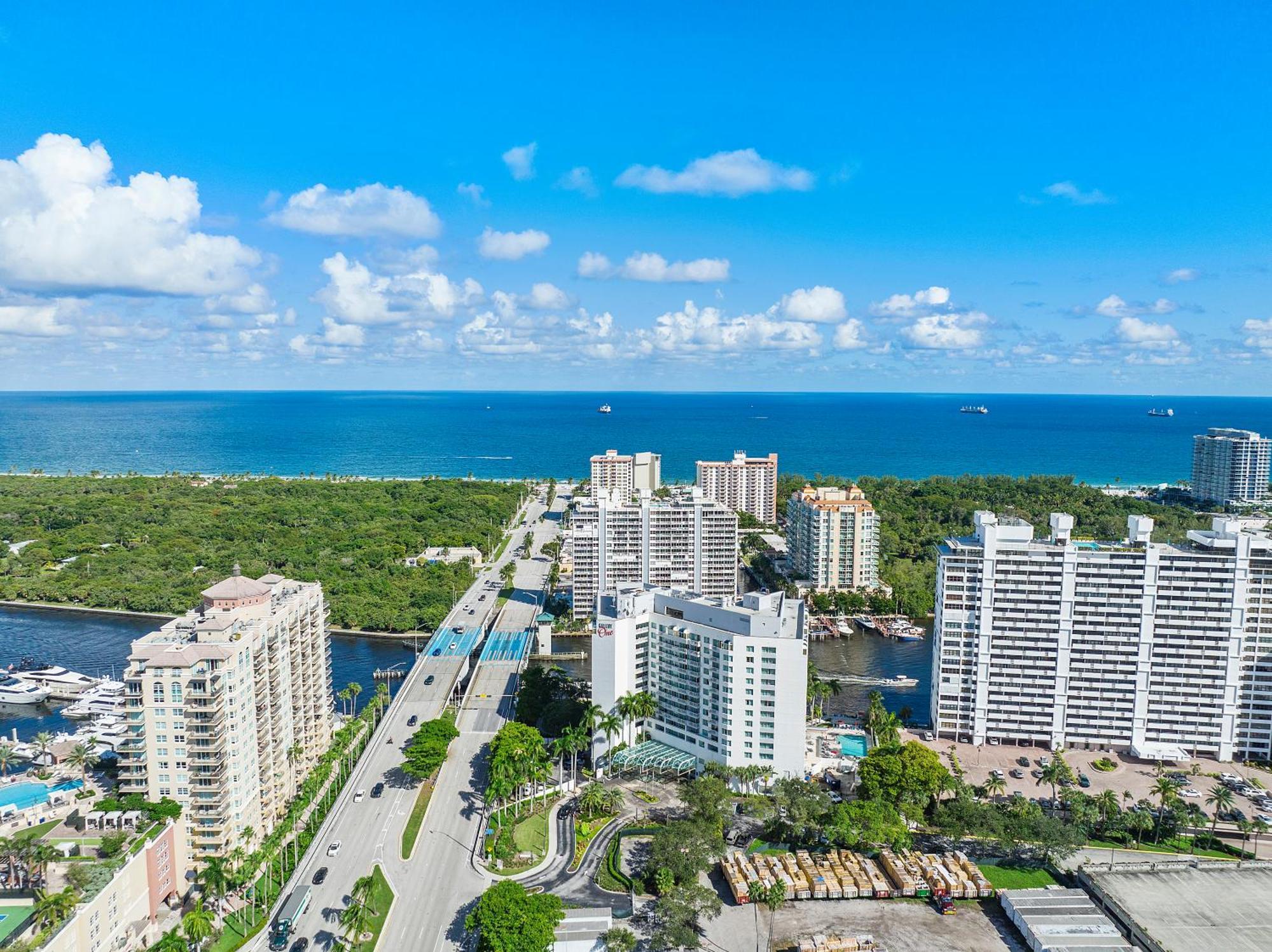 Avi Lux Stay Fort Lauderdale Exterior photo